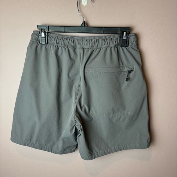 BYLT Men’s Shorts Gray Small - Picture 3 of 8